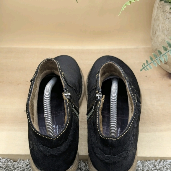 Born Toya Womens Ankle Boots Sz 7.5 Black  Suede Side Zip Round Toe - Picture 4 of 6